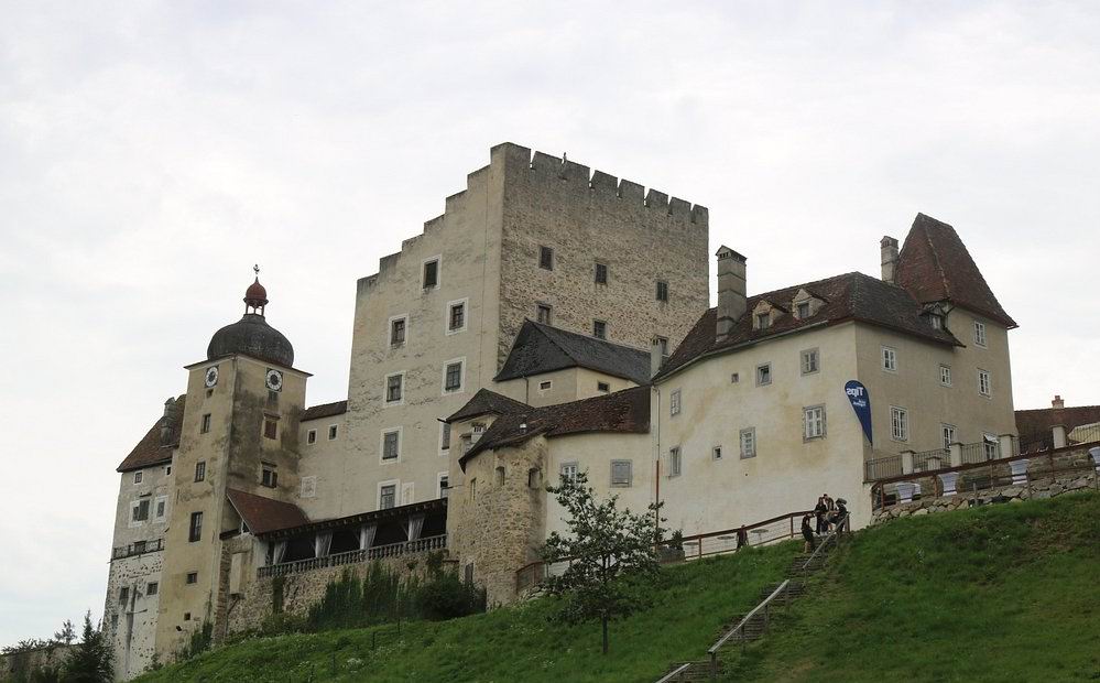 Burg Clam vára Ausztria